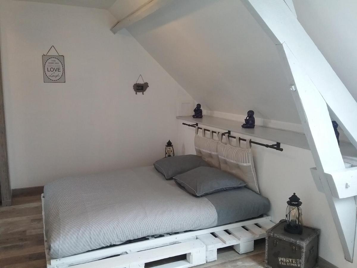 Chambre D'Hotes "Coquelicot" Nurlu Exteriör bild