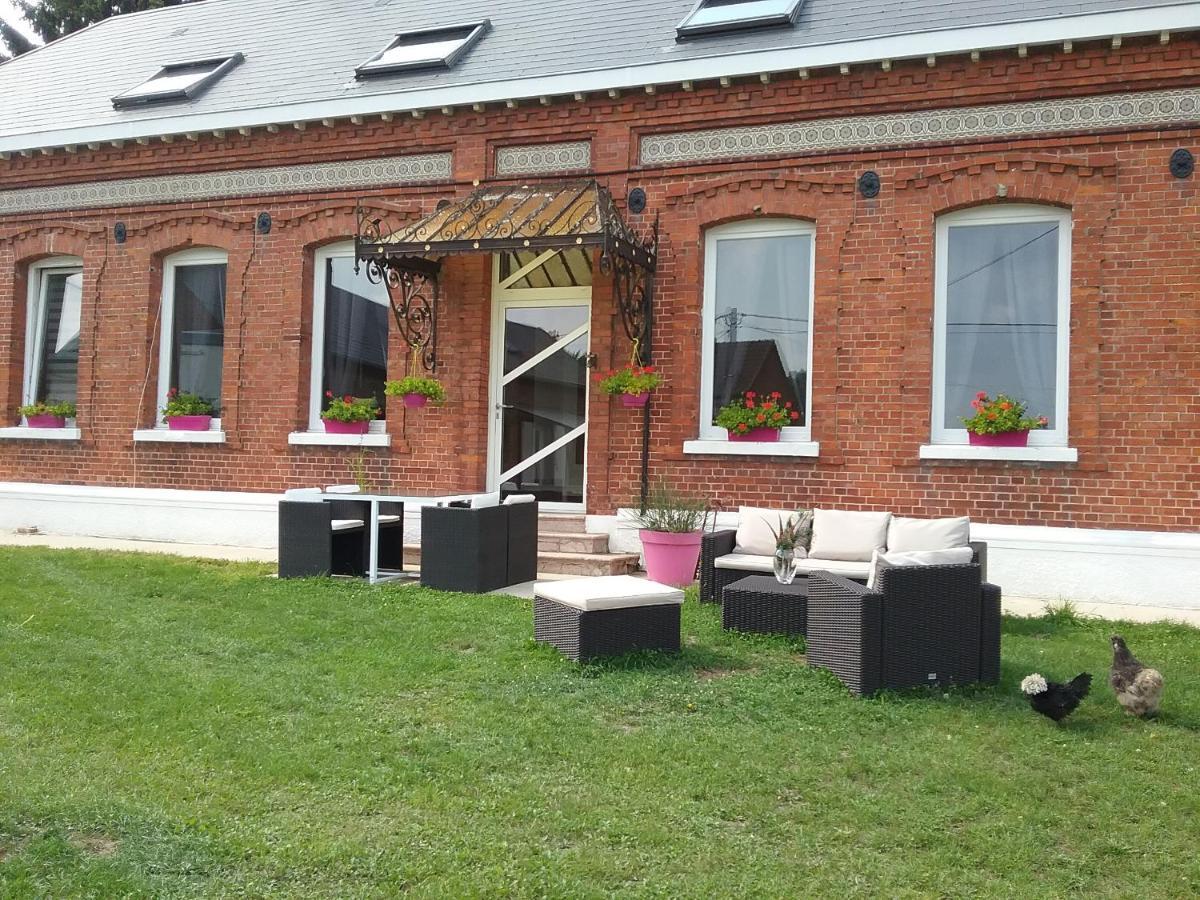 Chambre D'Hotes "Coquelicot" Nurlu Exteriör bild
