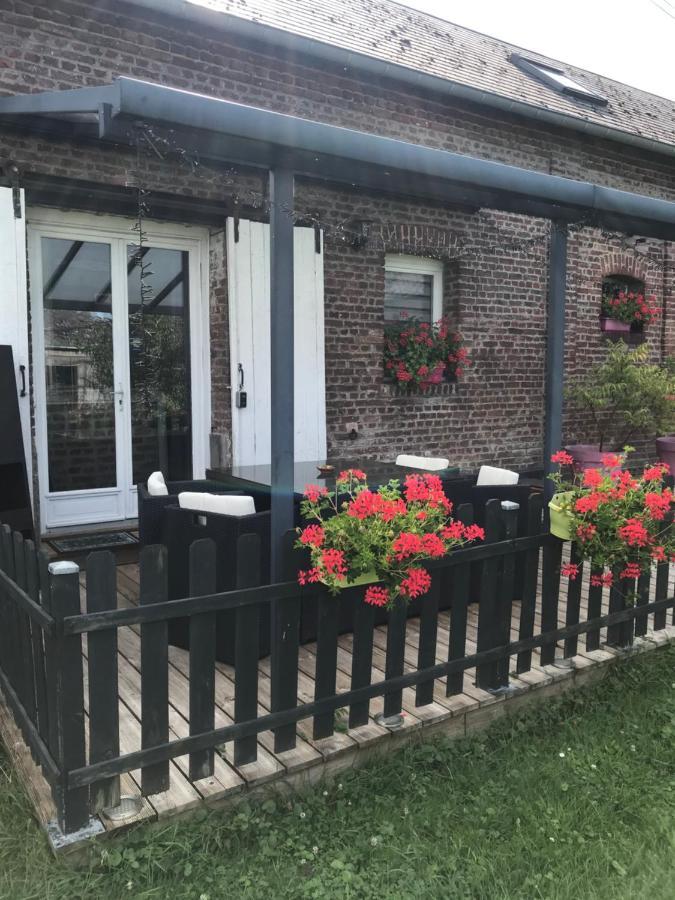 Chambre D'Hotes "Coquelicot" Nurlu Exteriör bild